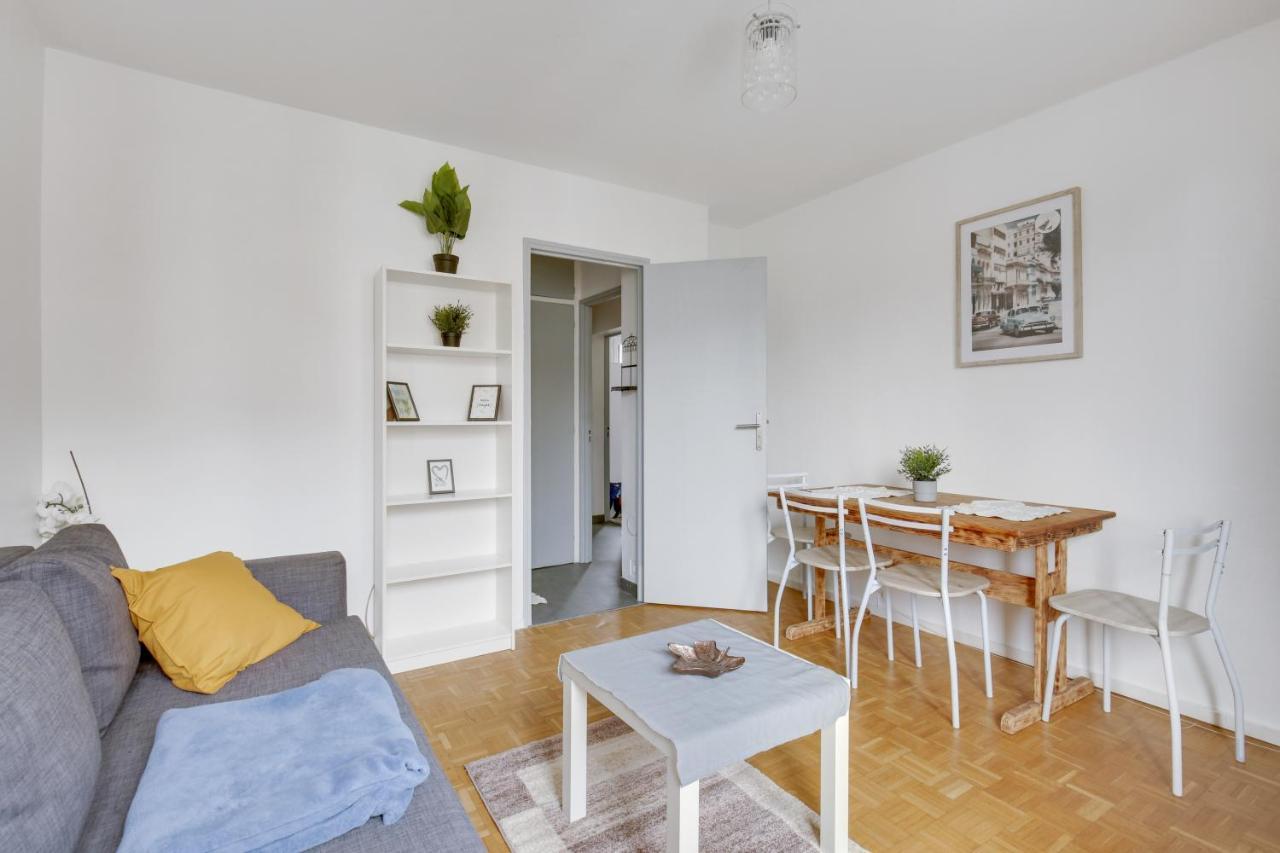 Budget Apart Near Paris Франконвиль Экстерьер фото